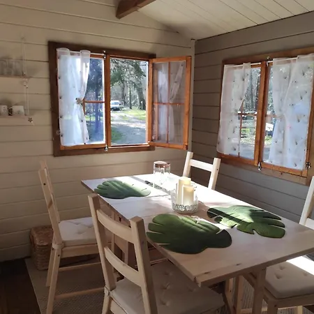 Hebergements Insolites Dans Un Cadre Naturel Preserve Campingplads Guenrouet