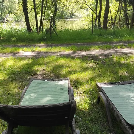 Hebergements Insolites Dans Un Cadre Naturel Preserve Kamp alanı Guenrouet