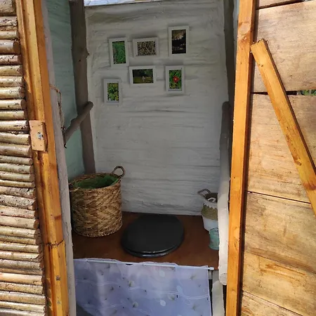 Campingplads Hebergements Insolites Dans Un Cadre Naturel Preserve