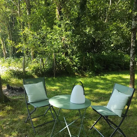 Hebergements Insolites Dans Un Cadre Naturel Preserve *