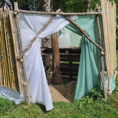 Hebergements Insolites Dans Un Cadre Naturel Preserve Guenrouet